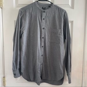 Men’s Gray Button Up (Mandarin Style Collar)